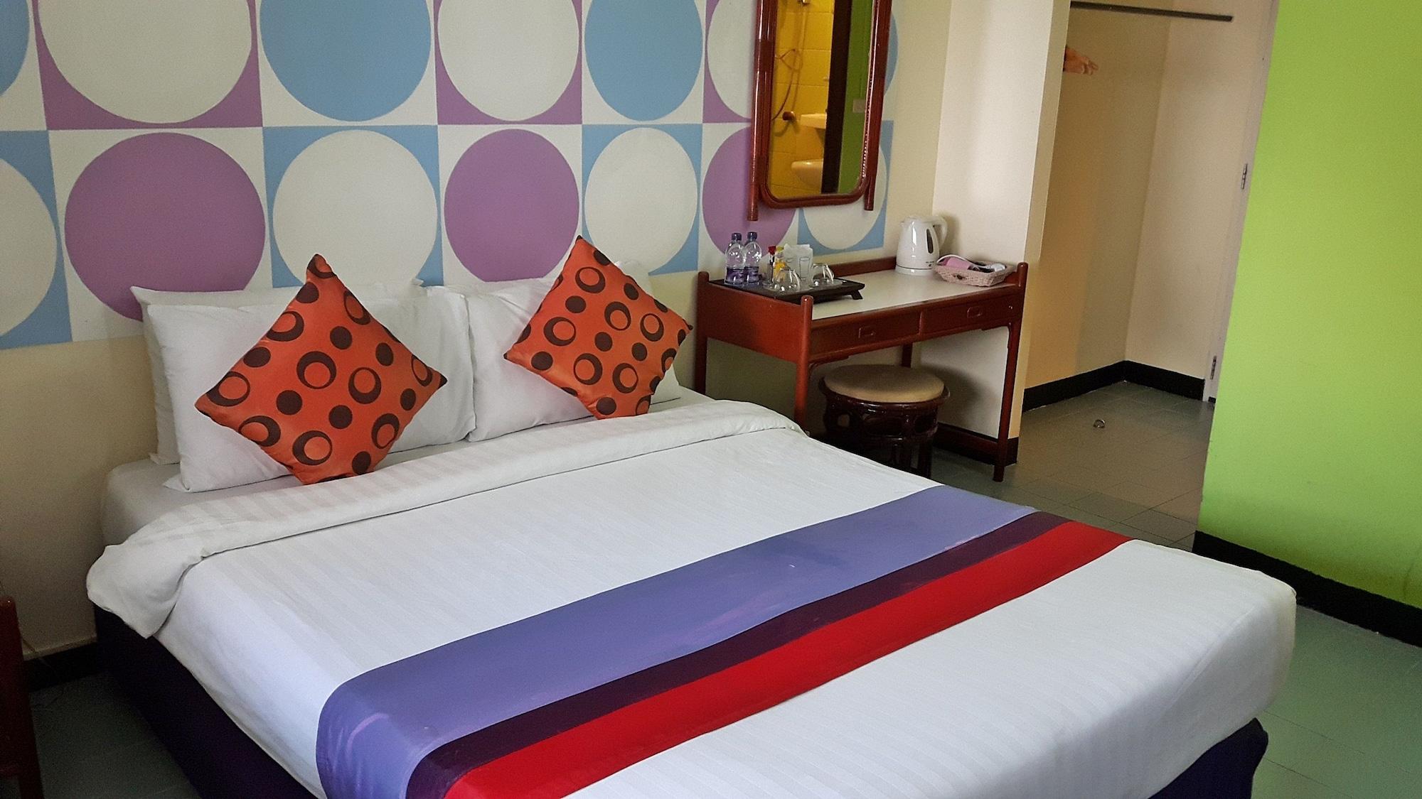 Sawasdee Sukhumvit Inn Banguecoque Exterior foto