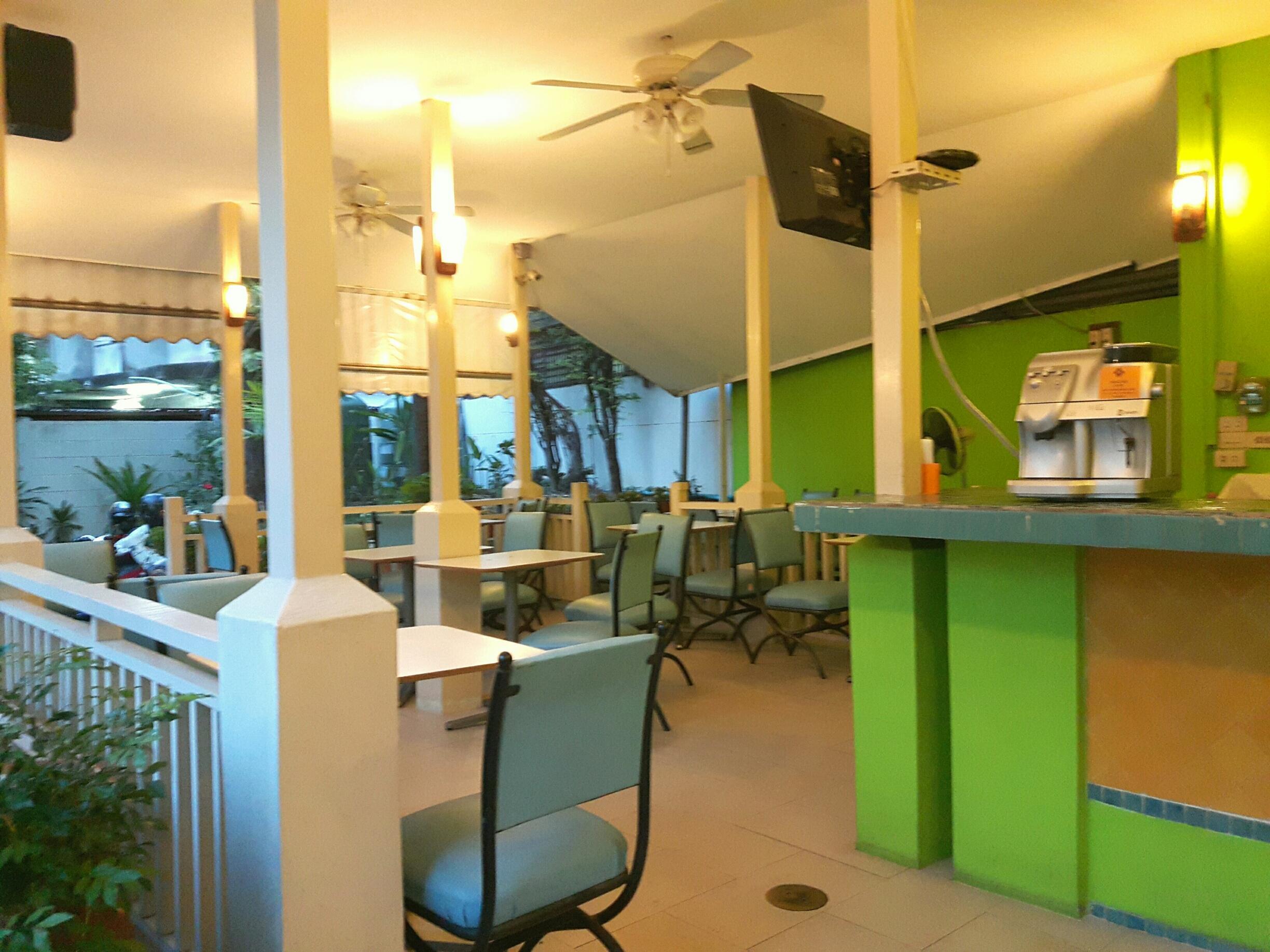 Sawasdee Sukhumvit Inn Banguecoque Exterior foto