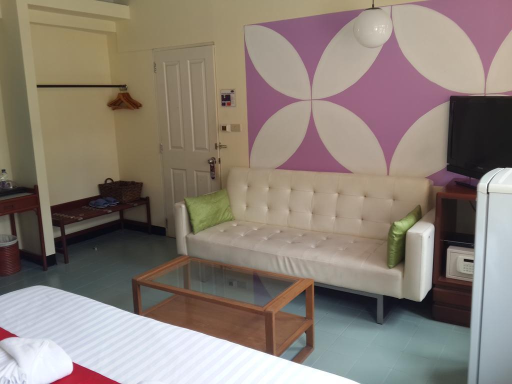 Sawasdee Sukhumvit Inn Banguecoque Quarto foto
