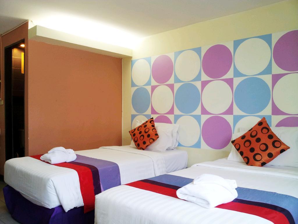 Sawasdee Sukhumvit Inn Banguecoque Quarto foto