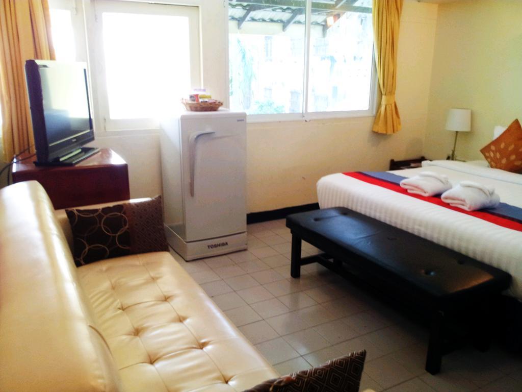 Sawasdee Sukhumvit Inn Banguecoque Quarto foto